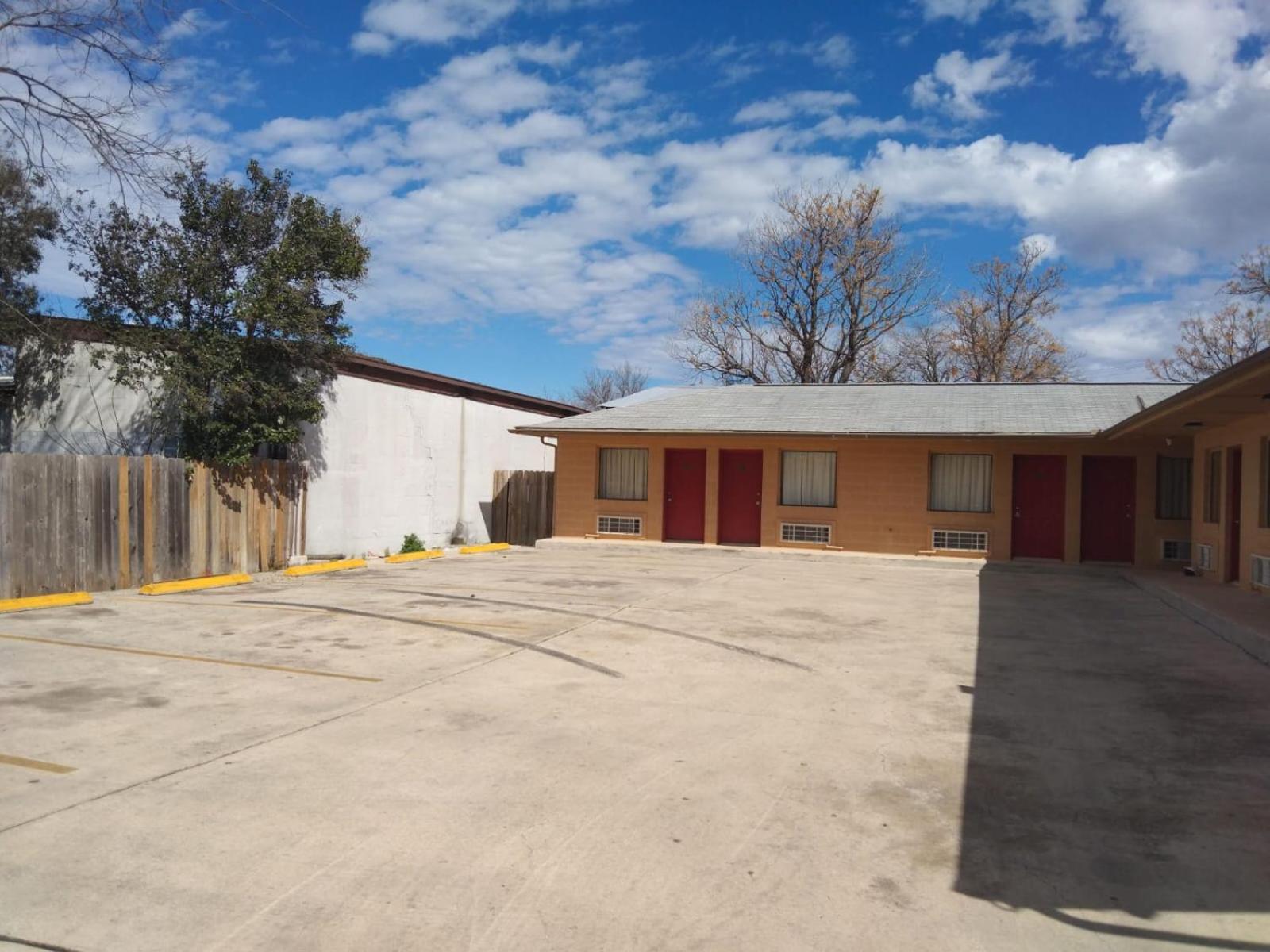 American Motel San Antonio Exterior photo